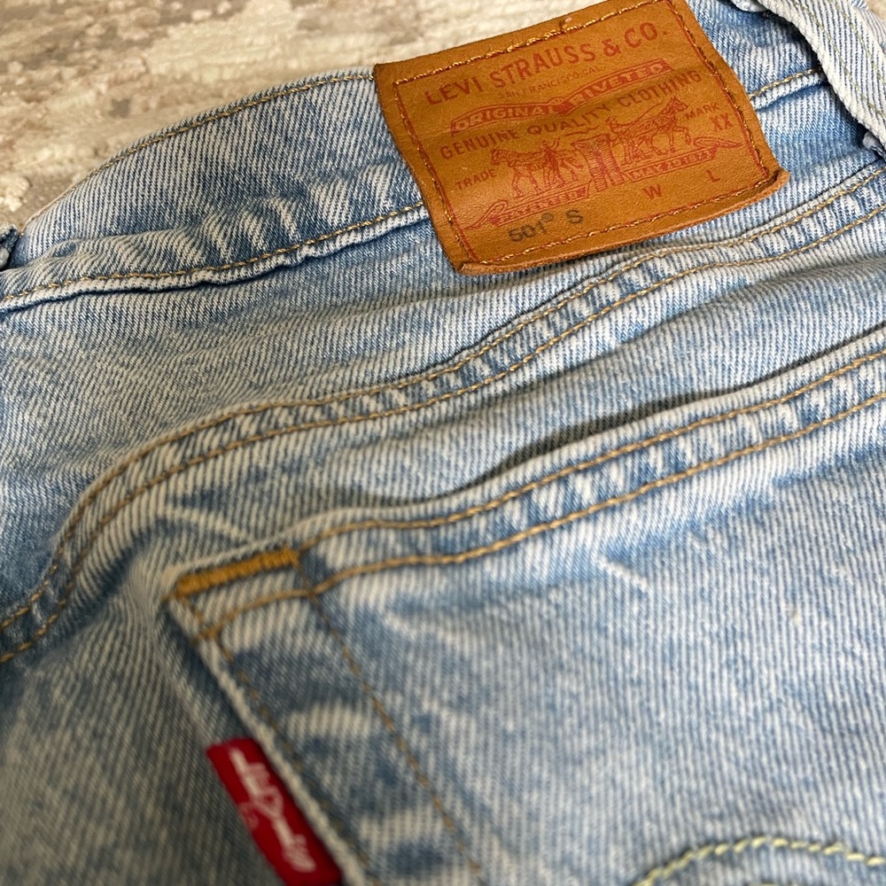 Levi Strauss & Co. 501 Size W27 L28